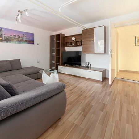 Apartment Vizmarje 卢布尔雅那 外观 照片
